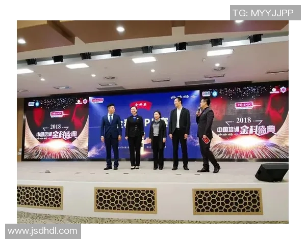 李静的羽毛球人生深度对话：从梦想起航到巅峰成就的心路历程