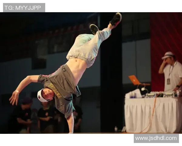 武汉对阵天津泰达精彩直播全程回顾与赛后分析尽在这里