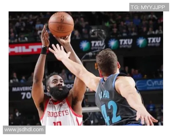 火箭与马刺激战正酣直播比分实时更新尽在掌握