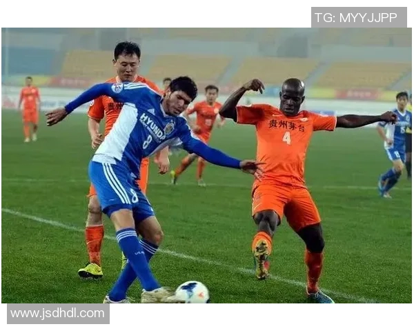 江原对决全北现代激战在即球迷期待精彩赛事与精彩表现